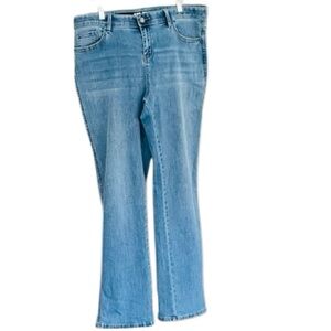 Red River Outfitters straight 5 pocket stretch jeans, size 18T.